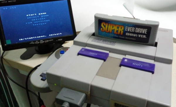 EverDrive Flashcard + MicroSD Adaptador para Super Nintendo SNES - Imagen 4