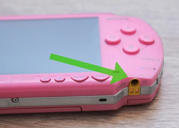 Puerto de Carga Pin Cable Slot Compatible con Sony PSP serie 1000 / 2000 / 3000 - Imagen 2