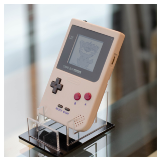 Nintendo Gameboy Pocket GBP Edicion NES pantalla ips + pokemon Yellow